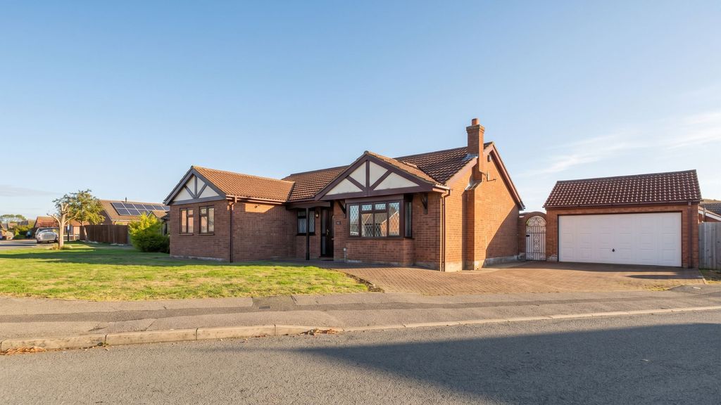 Property photo 1 of 19