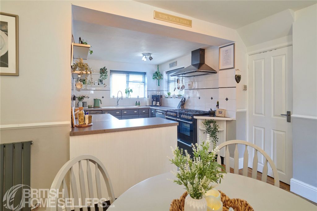 Property photo 3 of 13 Picture No. 05