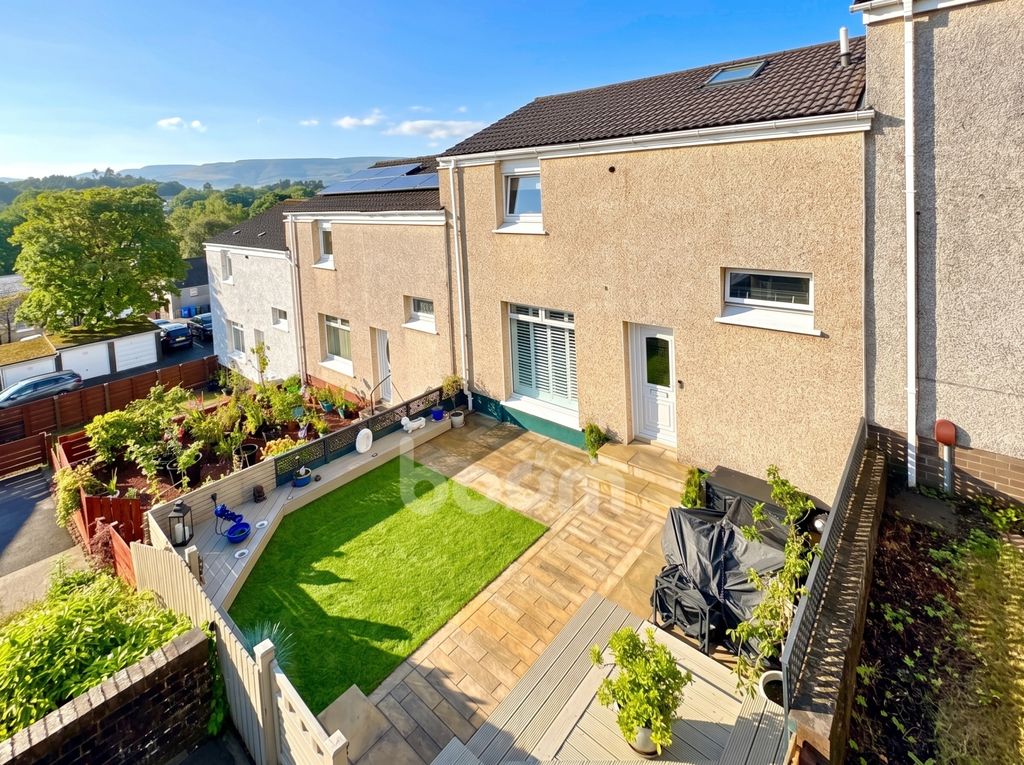 Property photo 1 of 25 Holms Crescent, Erskine External Image