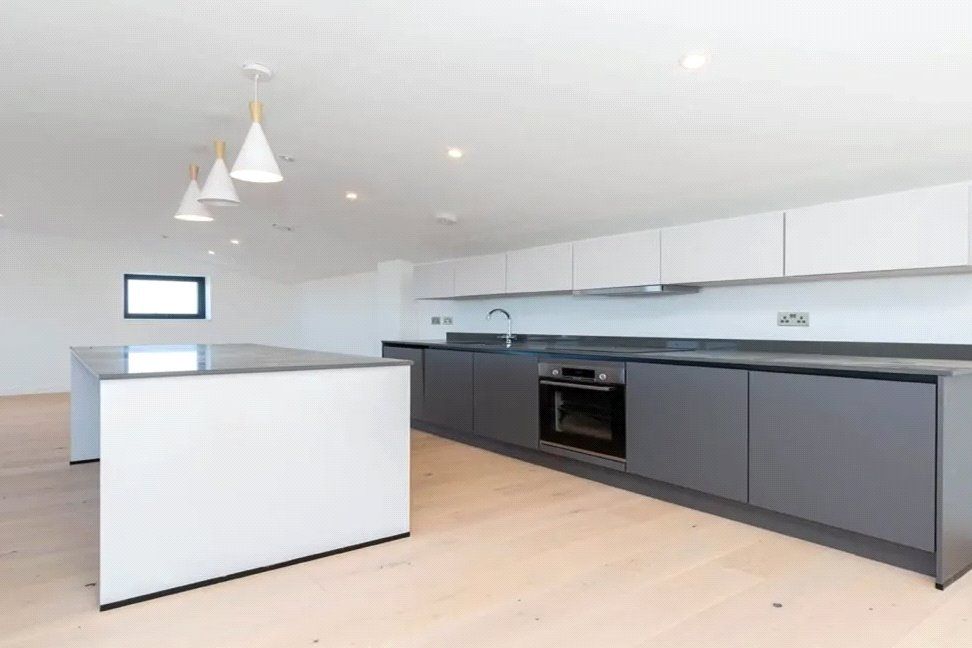 Property photo 2 of 6 Picture No. 04