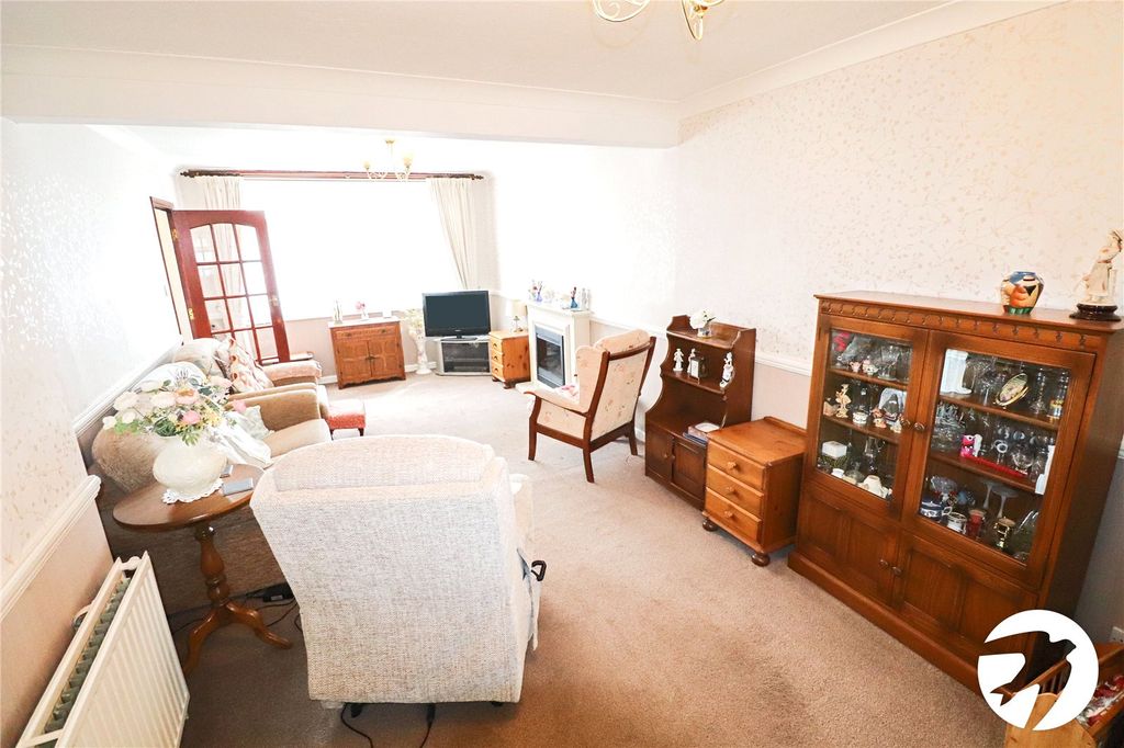 Property photo 3 of 20 Picture No. 13