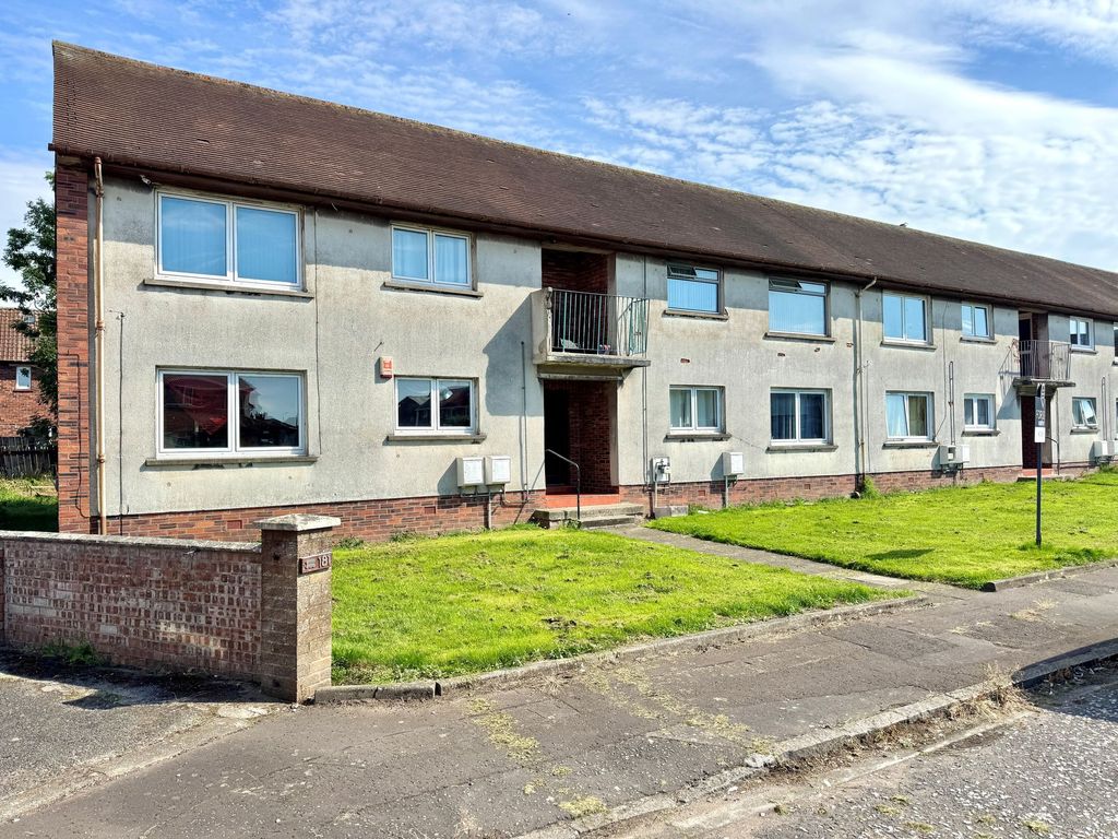 Property photo 1 of 12