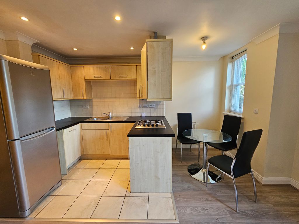 Property photo 3 of 9