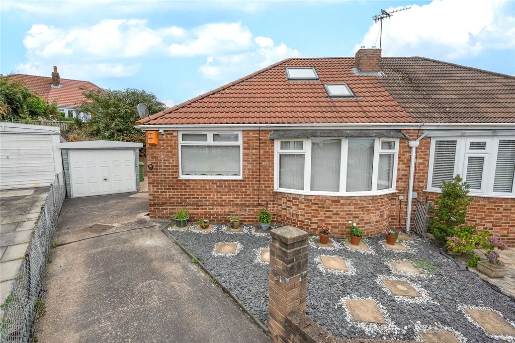 Property photo 1 of 19 Picture No. 05