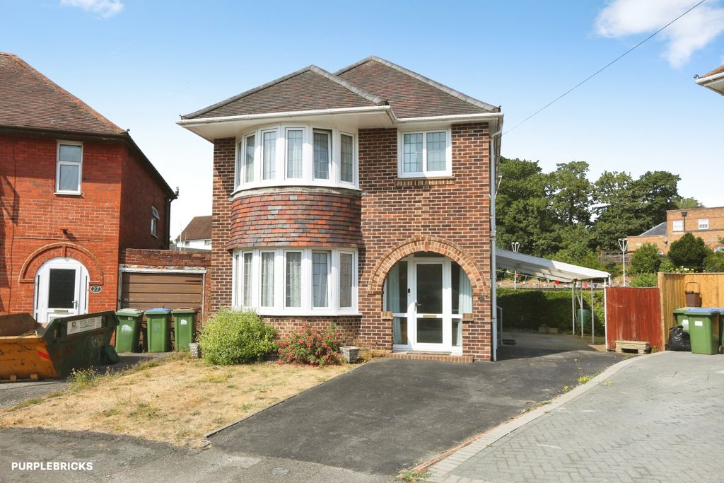 Property photo 1 of 30