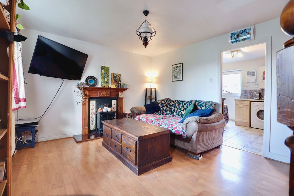 Property photo 2 of 15 Living Room