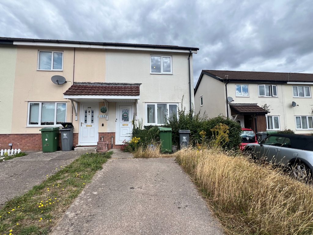 Property photo 1 of 12