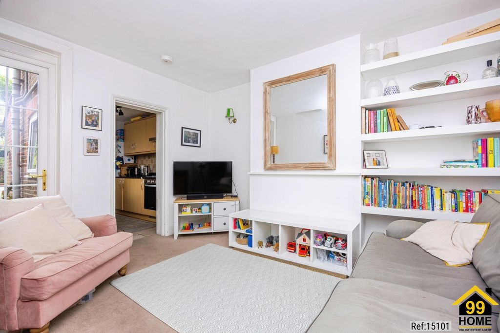 Property photo 2 of 17 Photo 1