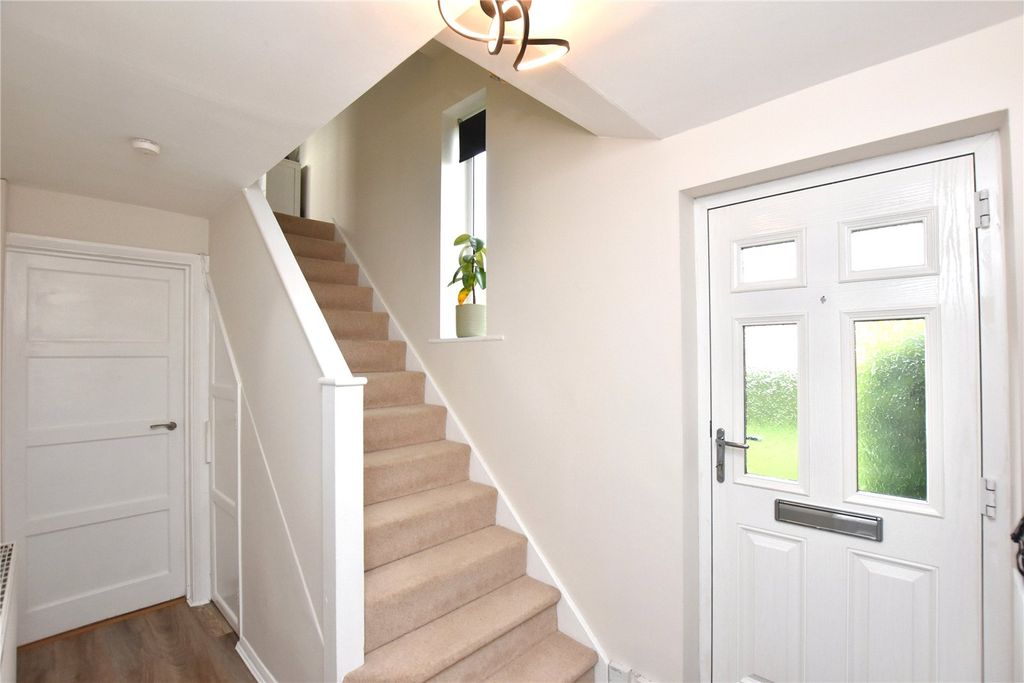 Property photo 3 of 18 Picture No. 35