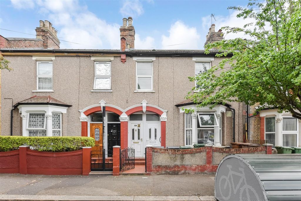 Property photo 1 of 16