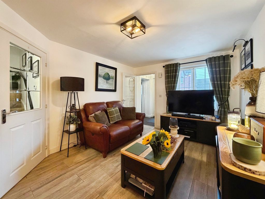 Property photo 2 of 19