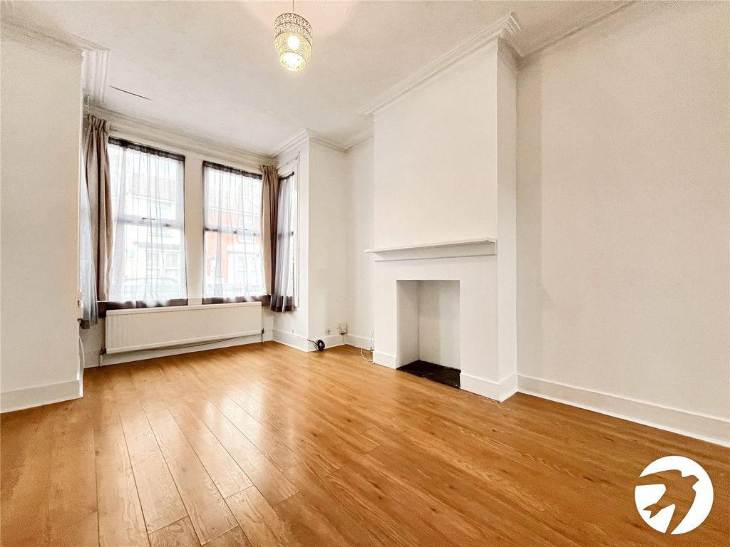 Property photo 3 of 16 Picture No. 07