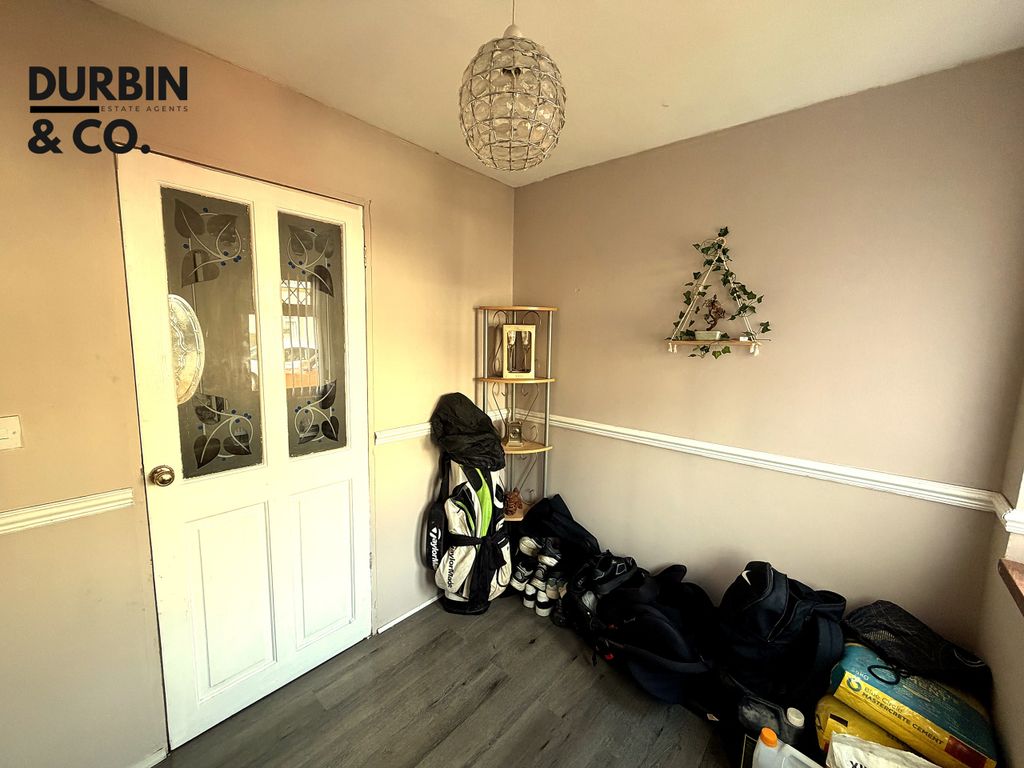 Property photo 3 of 27 Photo 3