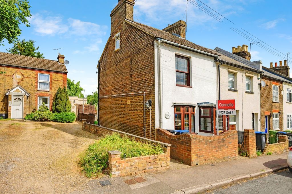 Property photo 1 of 16