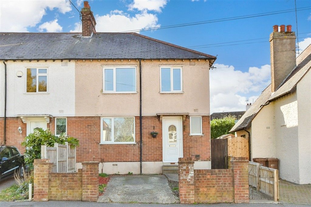 Property photo 1 of 8 External (Web)