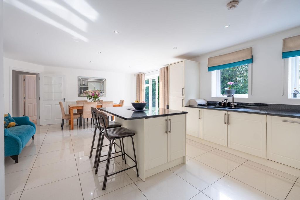 Additional image 4 of 6 bed detached house for saleBeacon Drive, Newton Abbot TQ12