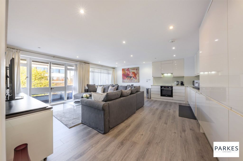 Property photo 1 of 18 Picture No. 19