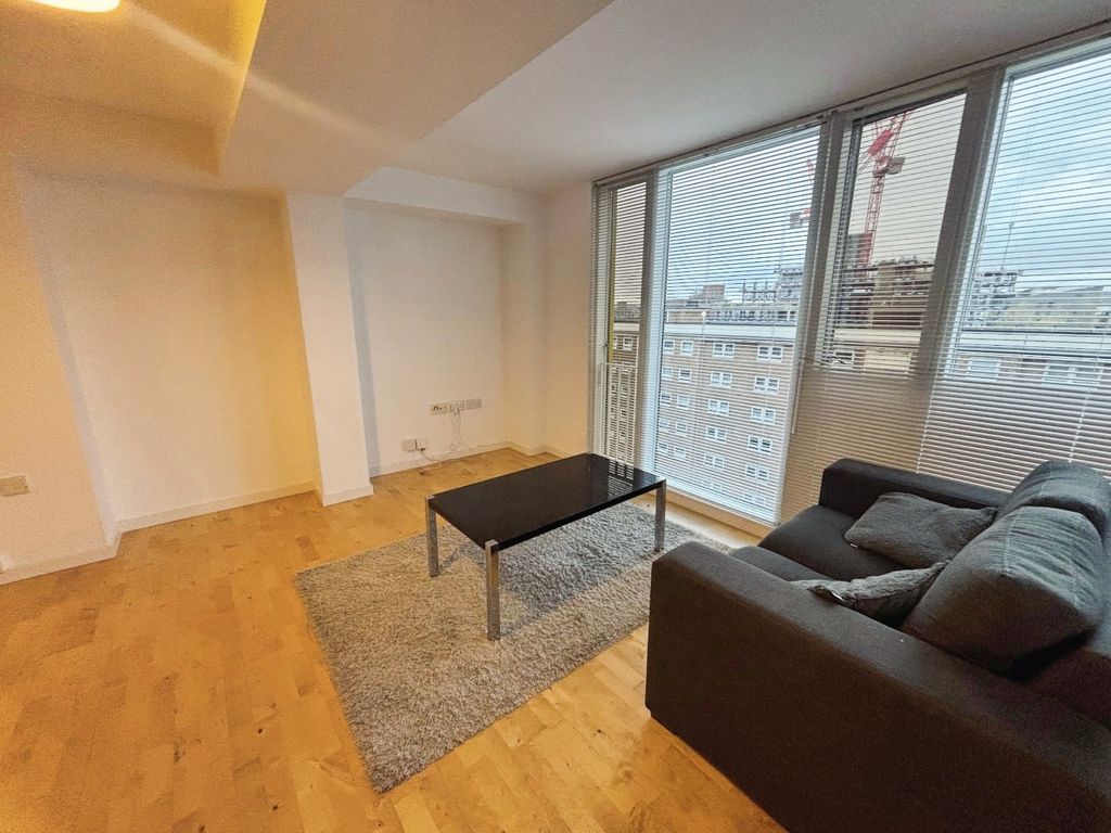 Property photo 2 of 8 Picture No. 19