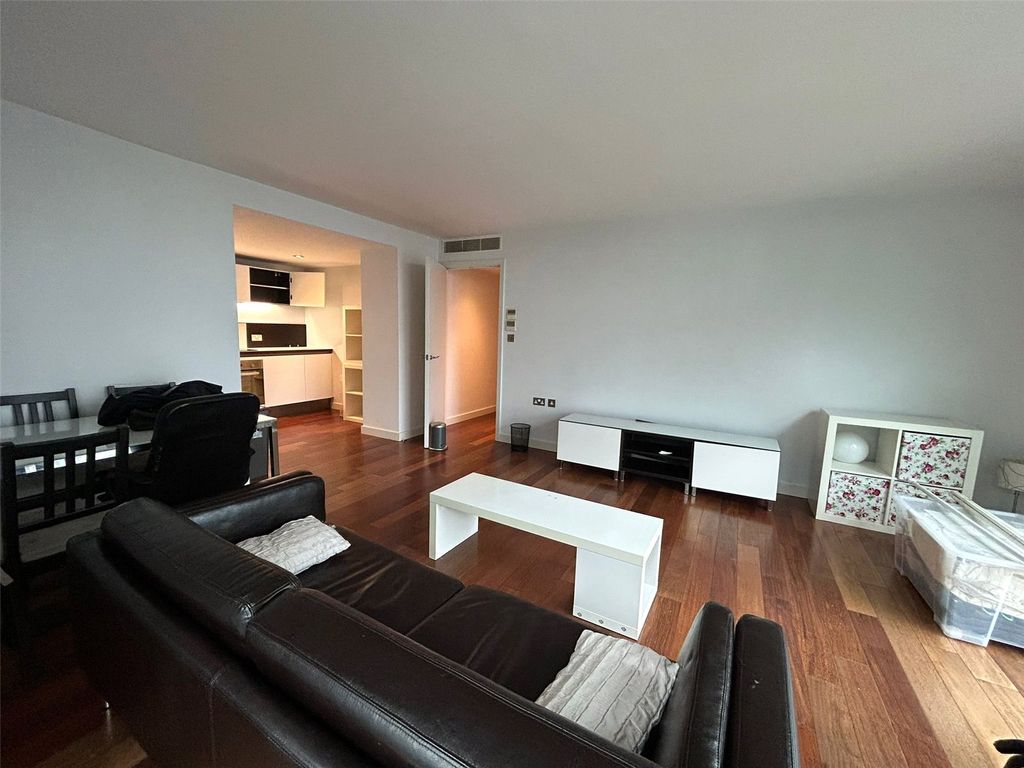 Property photo 2 of 13 Picture No. 07