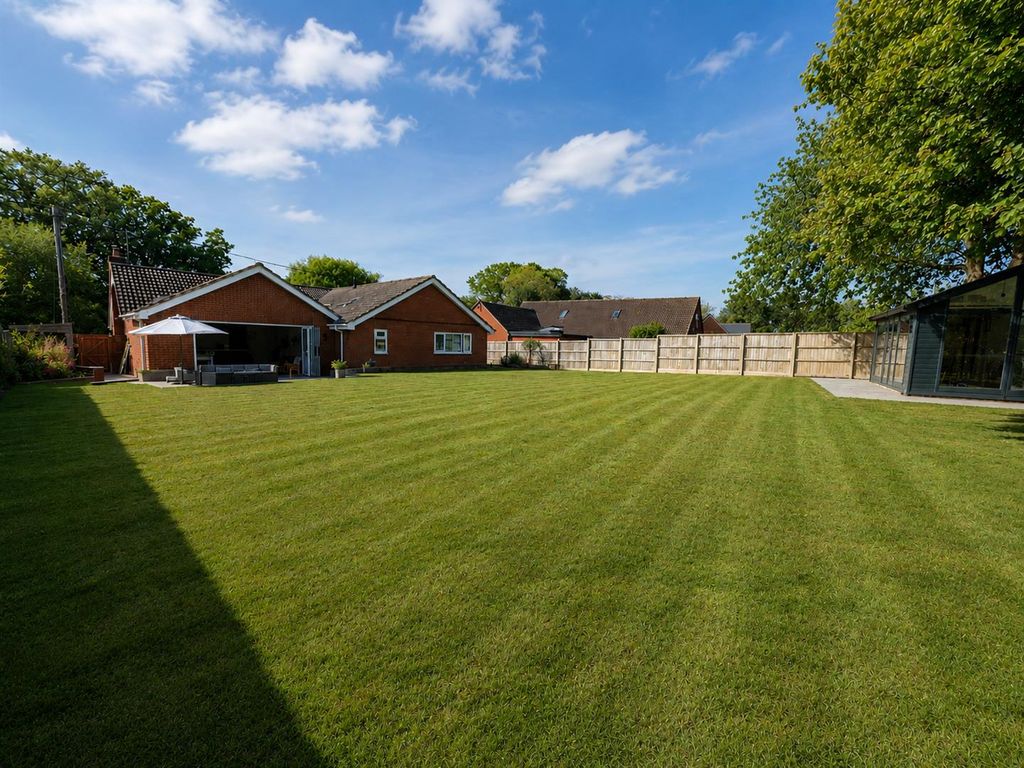 Property photo 3 of 24