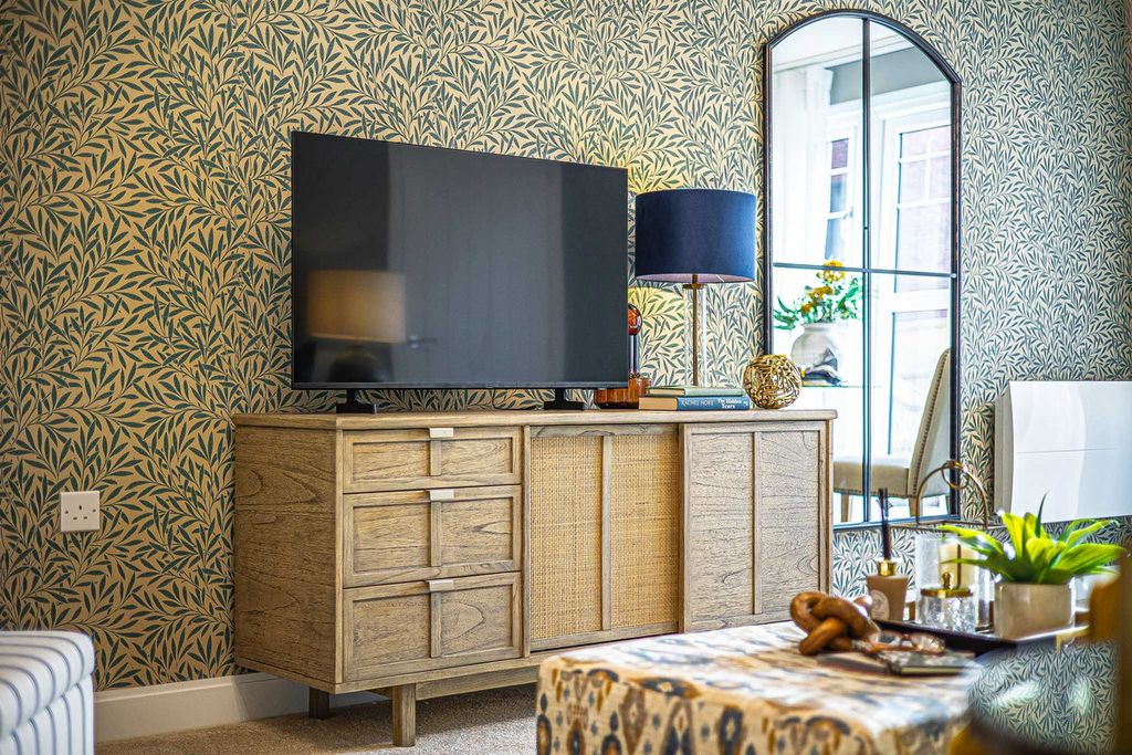 Property photo 3 of 36