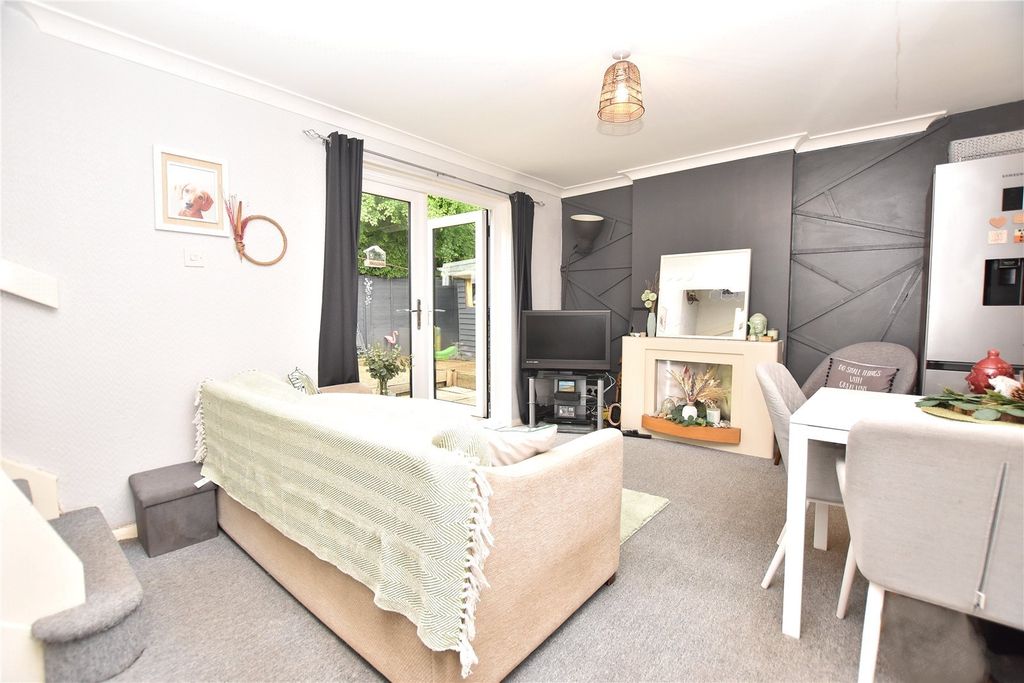 Property photo 2 of 13 Picture No. 07