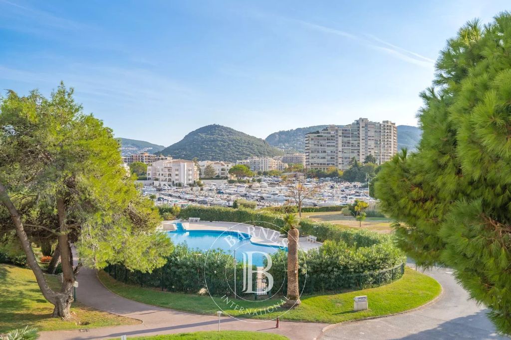 Property photo 1 of 12 Mandelieu La Napoule - Renovated 3-Bedroom Apartment – Marina Views