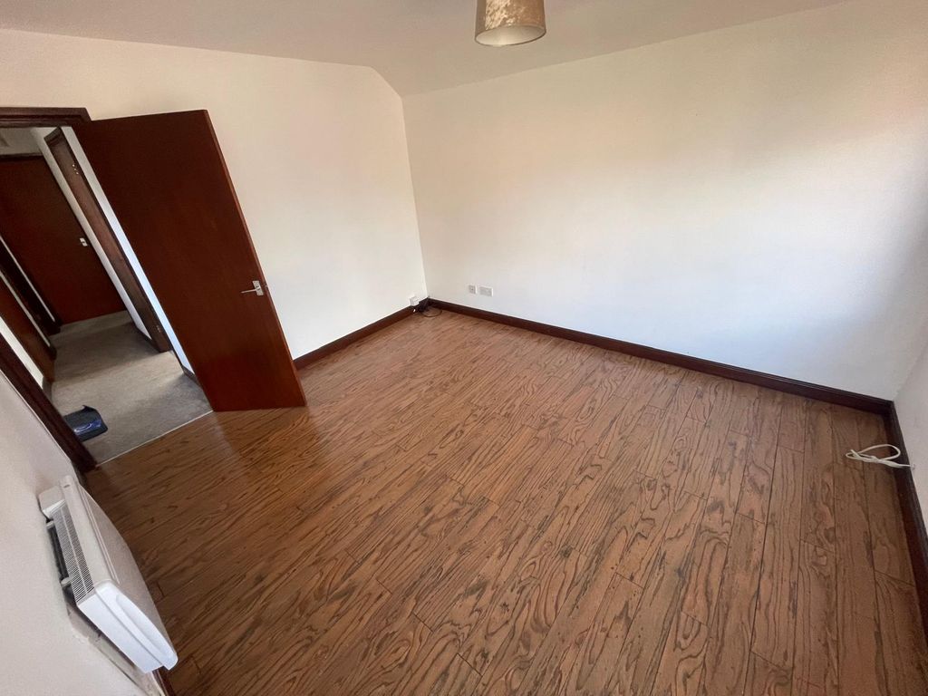 Property photo 3 of 10 Whatsapp Image 2025-08-12 At 17.12.22_804F142d