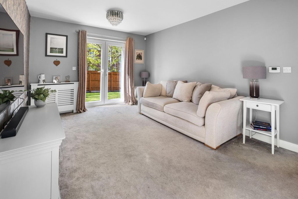 Property photo 3 of 29 Dscf0037