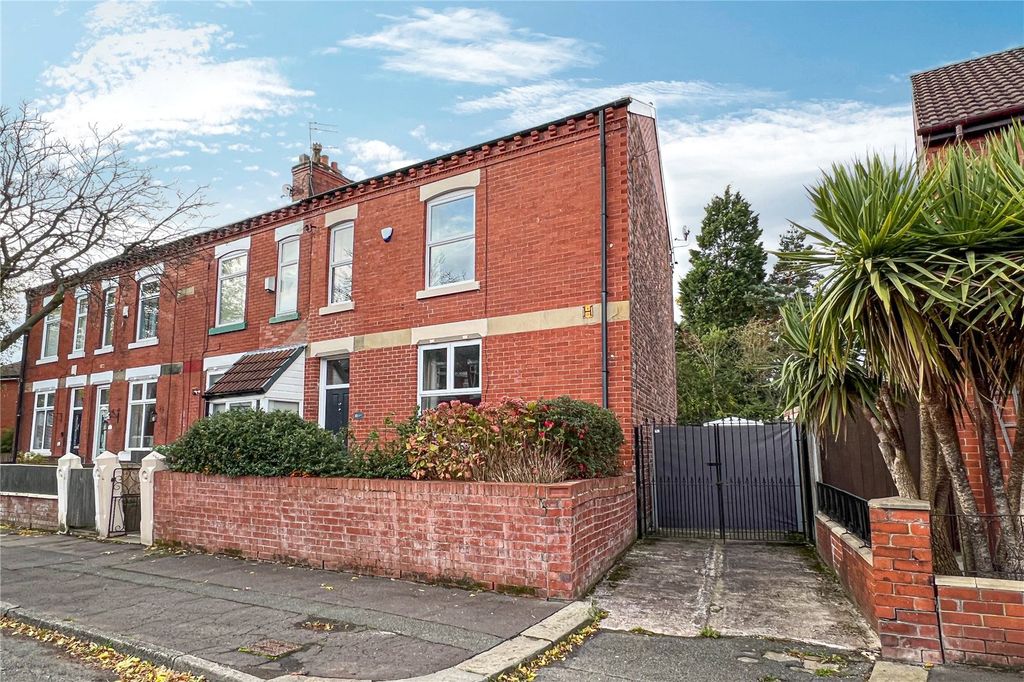 Property photo 1 of 23 External