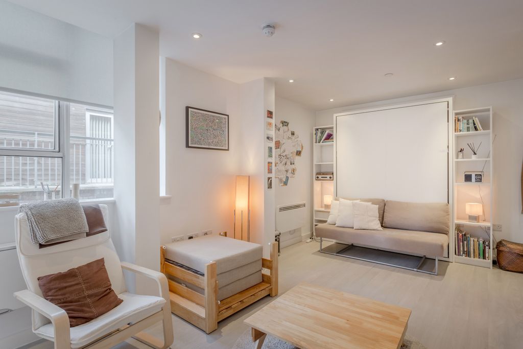 Property photo 2 of 19 Img_9231