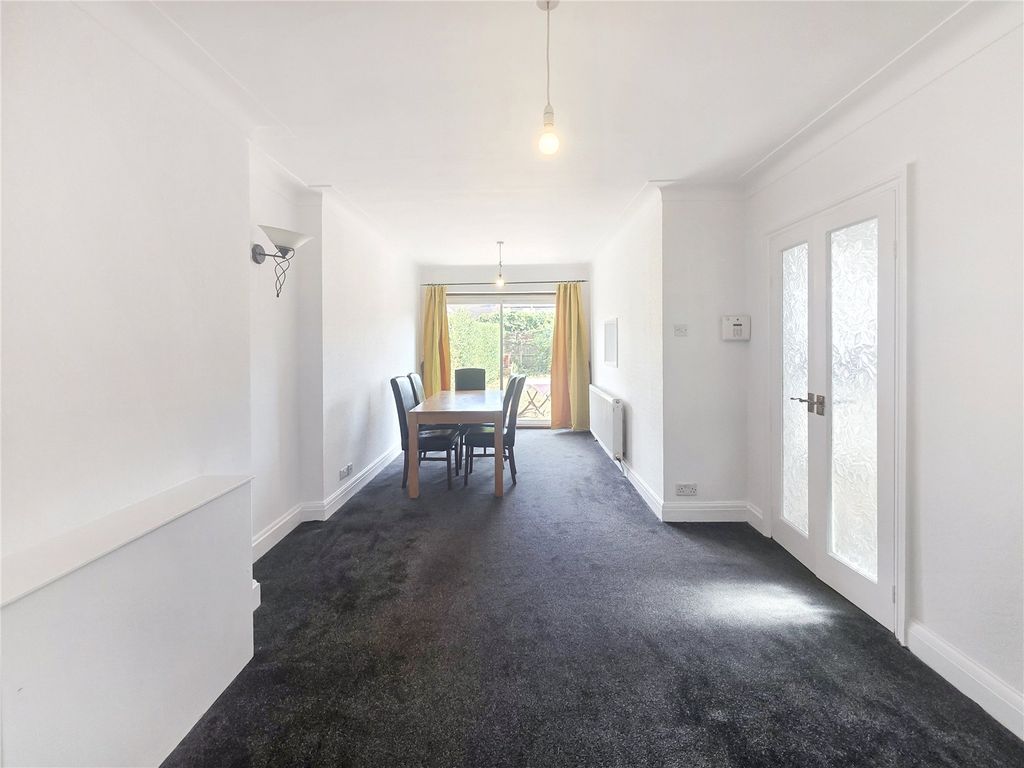 Property photo 3 of 10 Picture No. 15