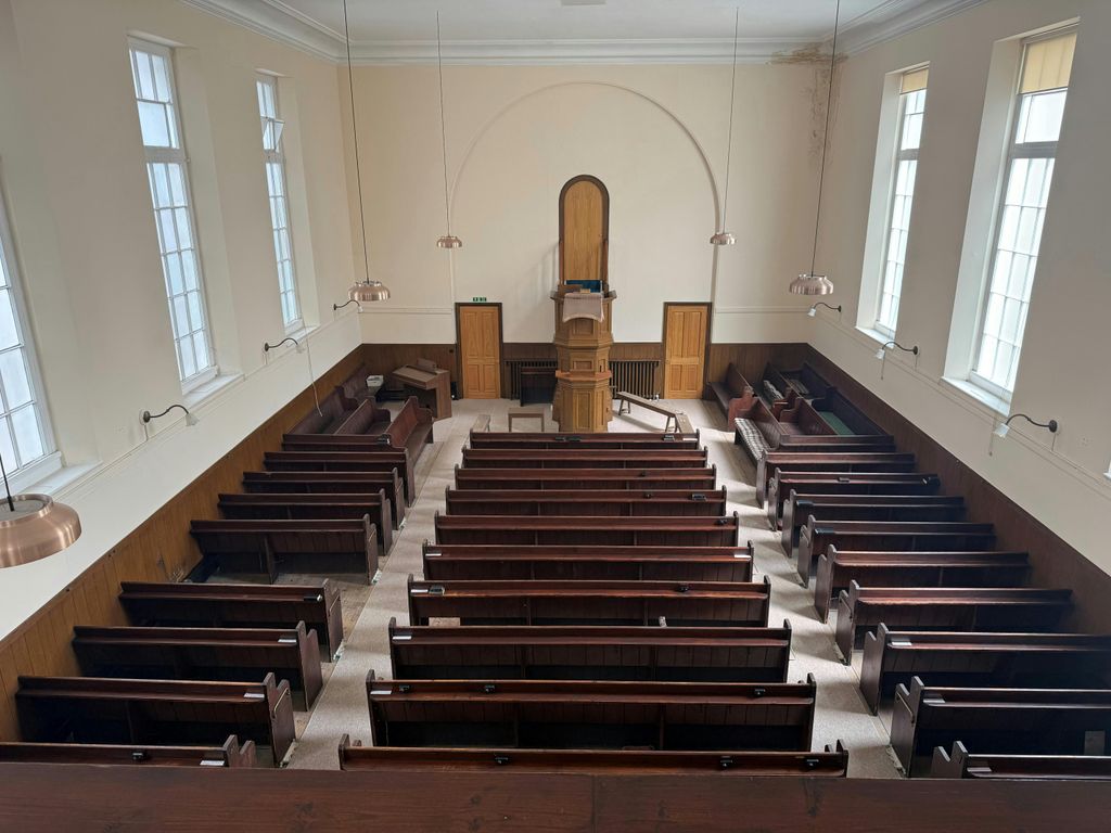 Property photo 3 of 6 Internal 2.Jpg