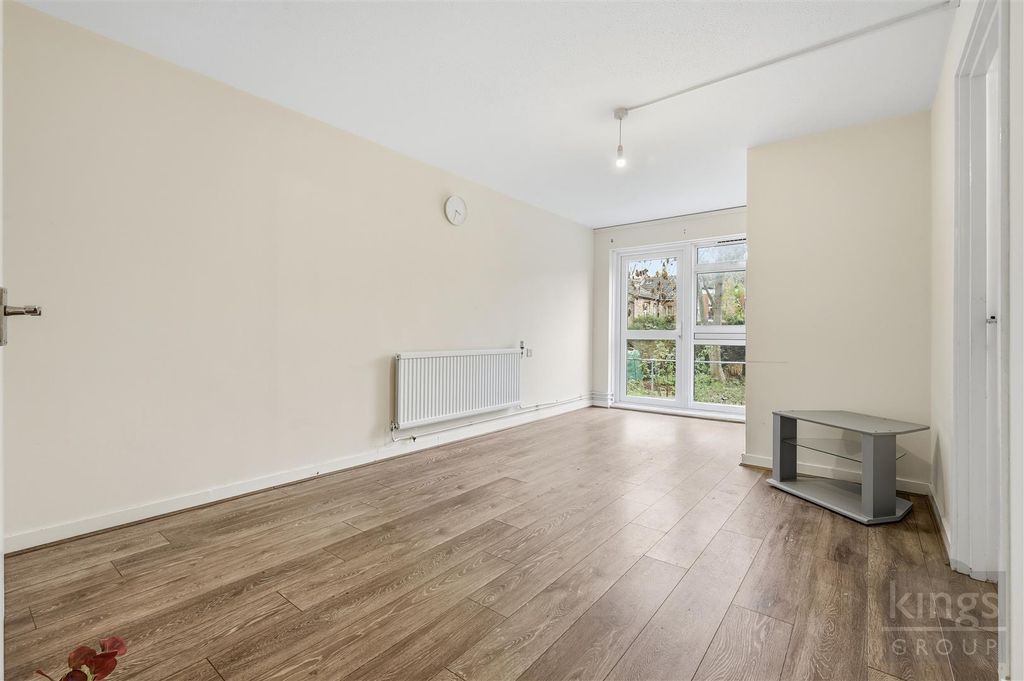 Property photo 3 of 12 Living Room