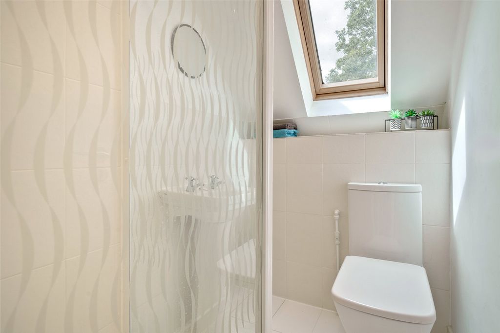 Property photo 3 of 4 Picture No. 05