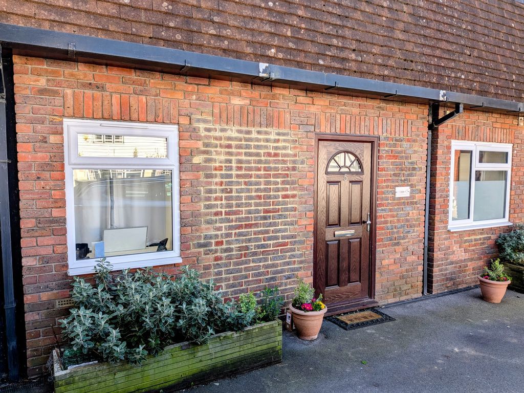 Property photo 2 of 15 Photo 15