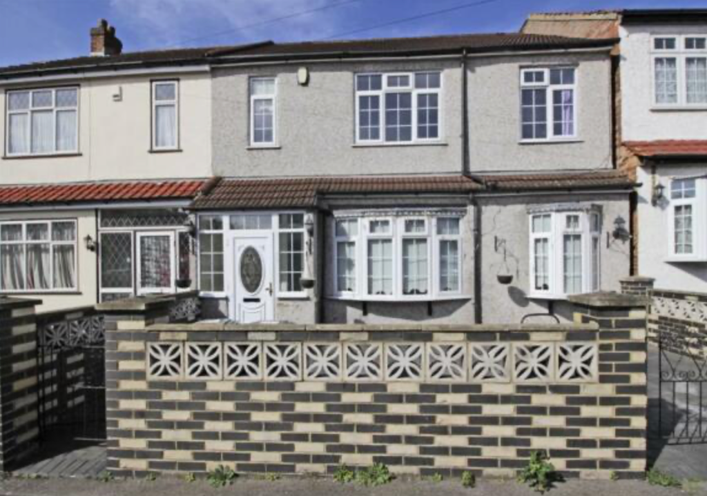 Property photo 1 of 9
