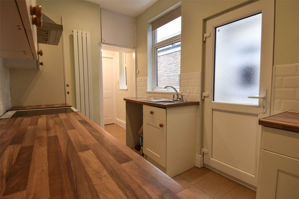 Property photo 3 of 16 Picture No. 04