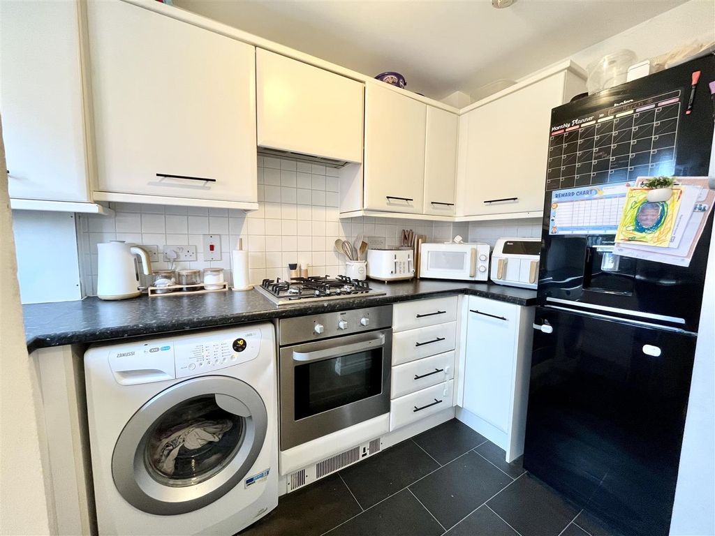 Property photo 2 of 12 Img_5107.Jpeg