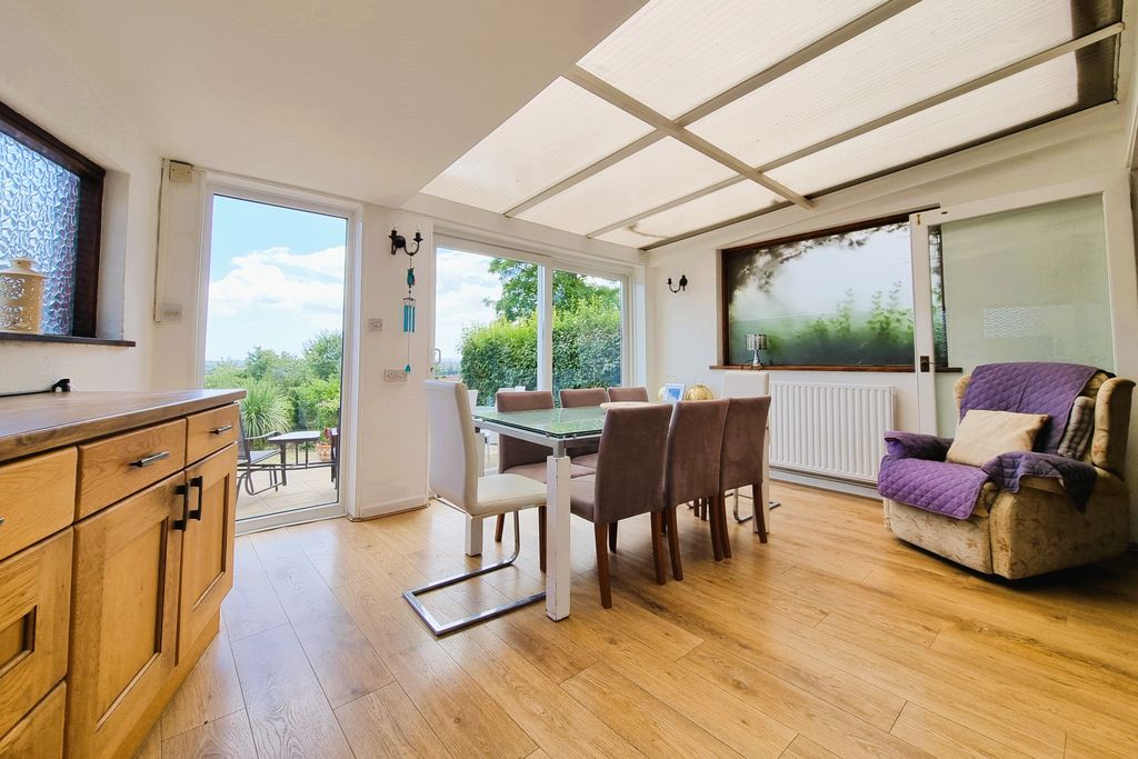 Property photo 3 of 20 20240704_140310