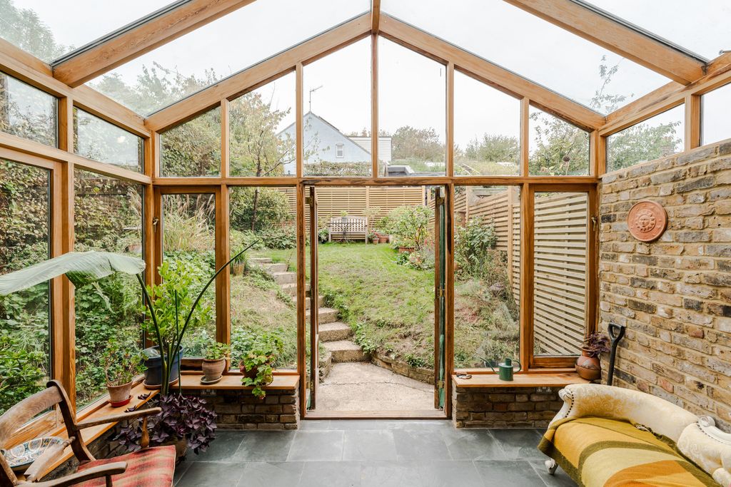 Property photo 3 of 29 316230 - 157B Dunstans Road-43.Jpeg