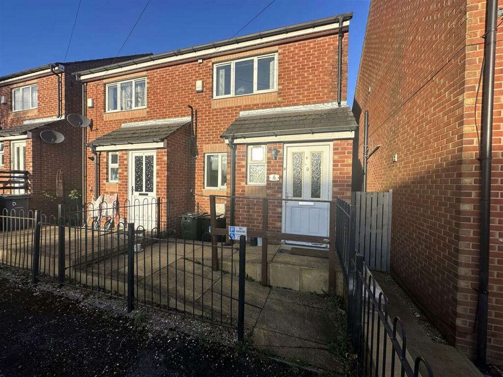 Property photo 1 of 7