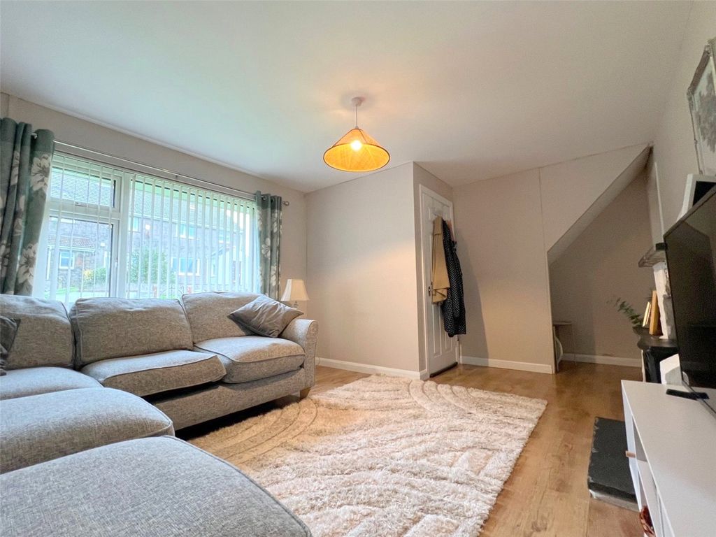 Property photo 3 of 21 Picture No. 31