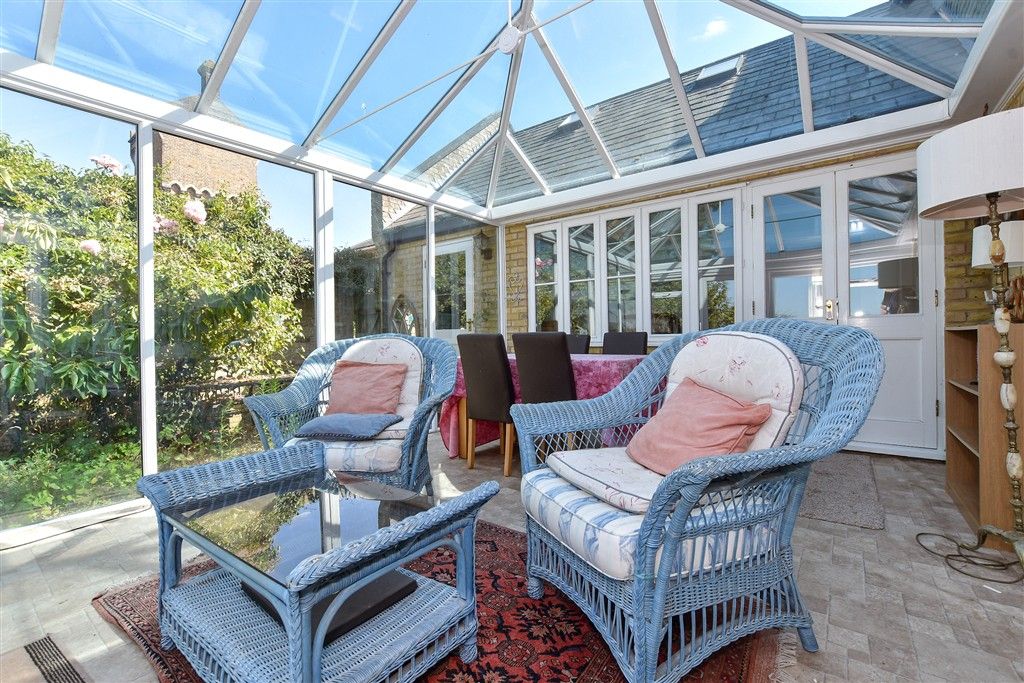 Property photo 3 of 24 Conservatory