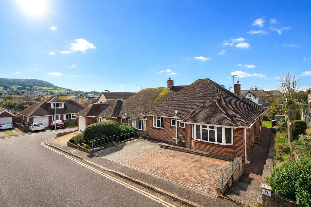 Property photo 1 of 12 Picture No. 08