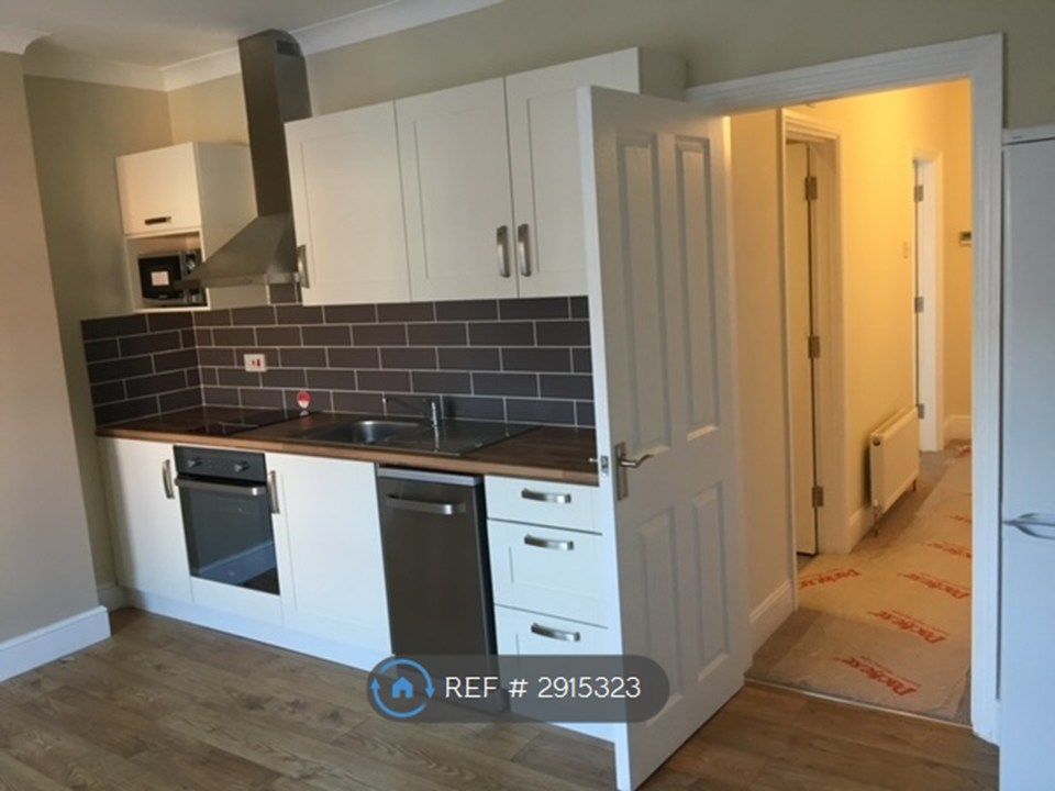 Property photo 1 of 11 Kitchen Living Room