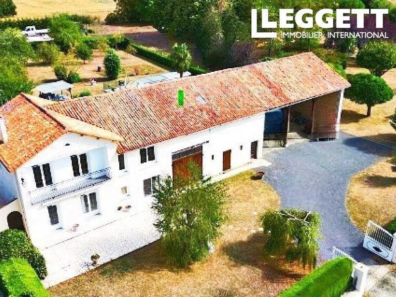 Property photo 2 of 10