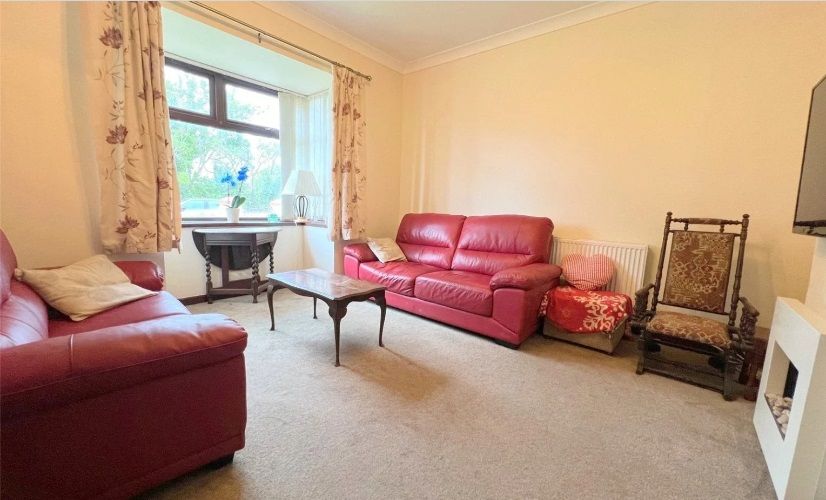 Property photo 2 of 11