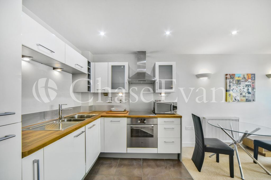 Property photo 2 of 13 Kitchen