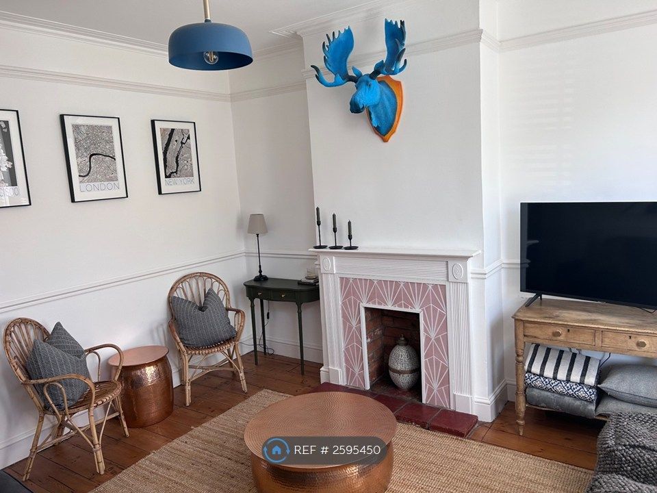 Property photo 3 of 15